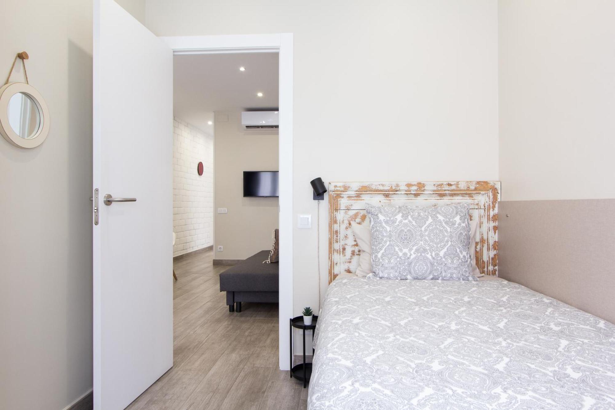 Novus Homes Barcelona Santa Eulalia L'Hospitalet de Llobregat Eksteriør bilde