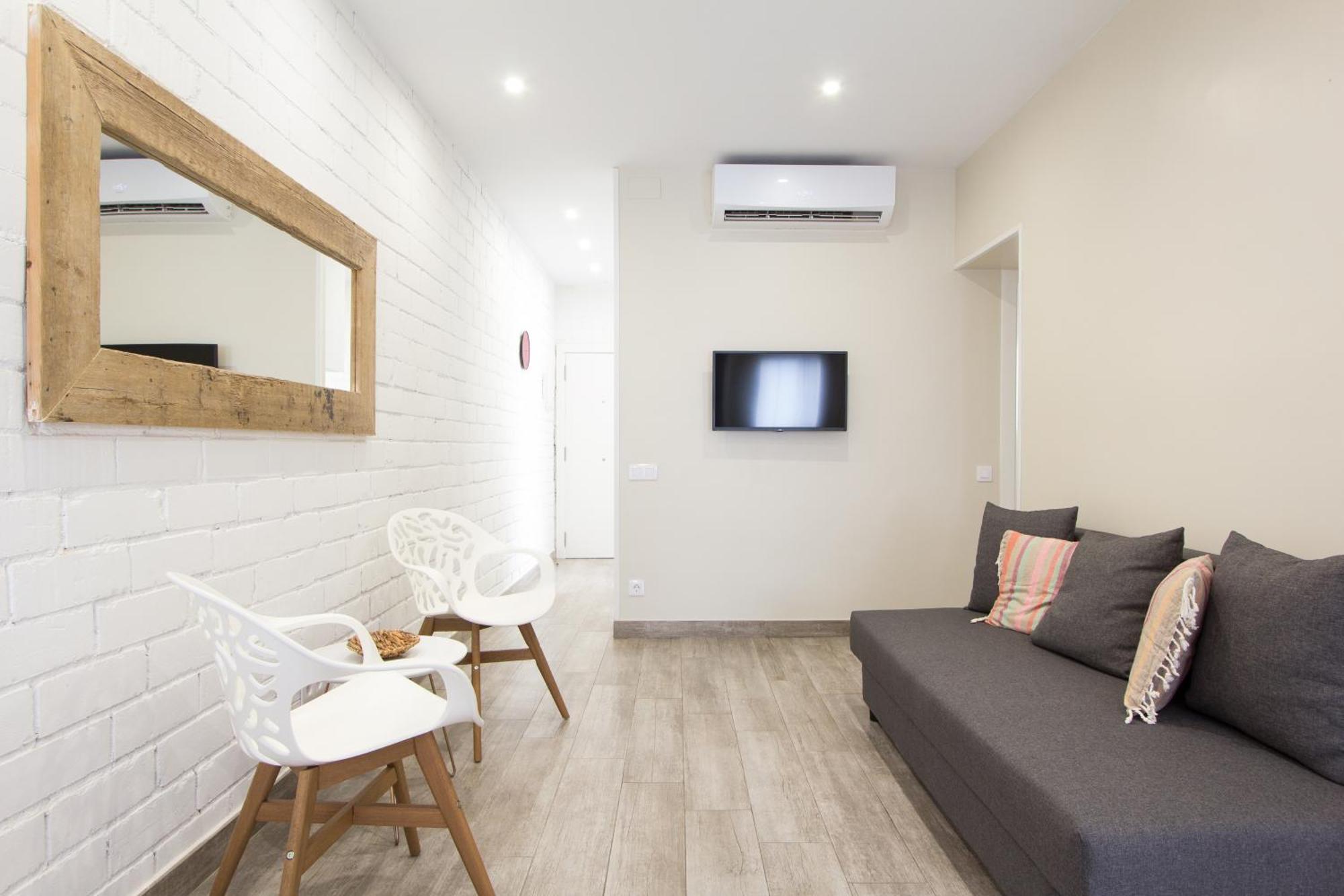 Novus Homes Barcelona Santa Eulalia L'Hospitalet de Llobregat Eksteriør bilde