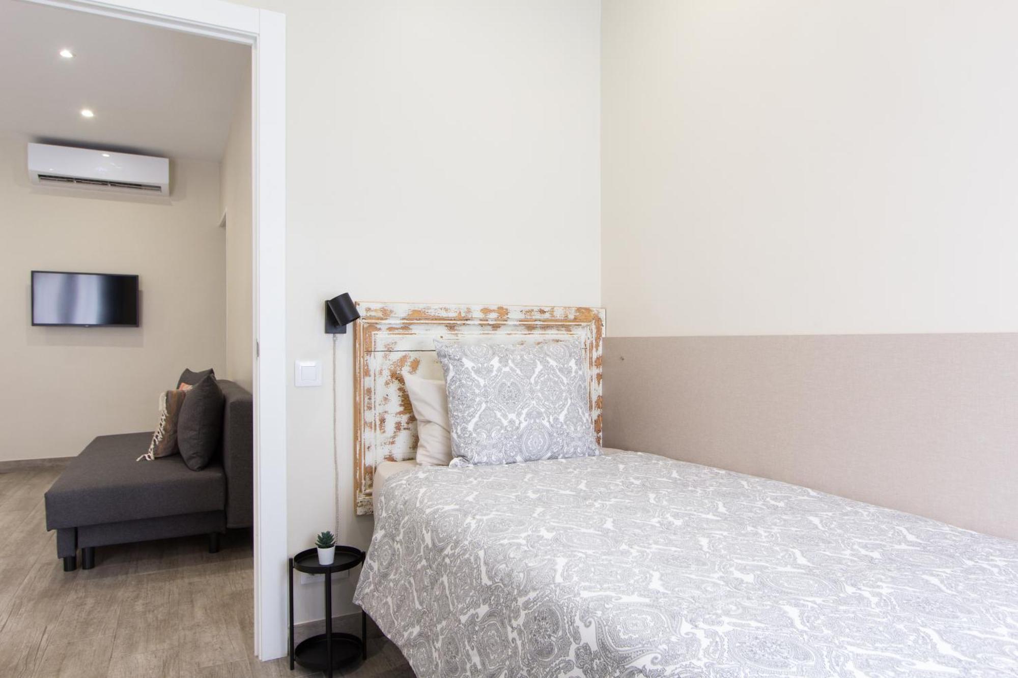 Novus Homes Barcelona Santa Eulalia L'Hospitalet de Llobregat Eksteriør bilde