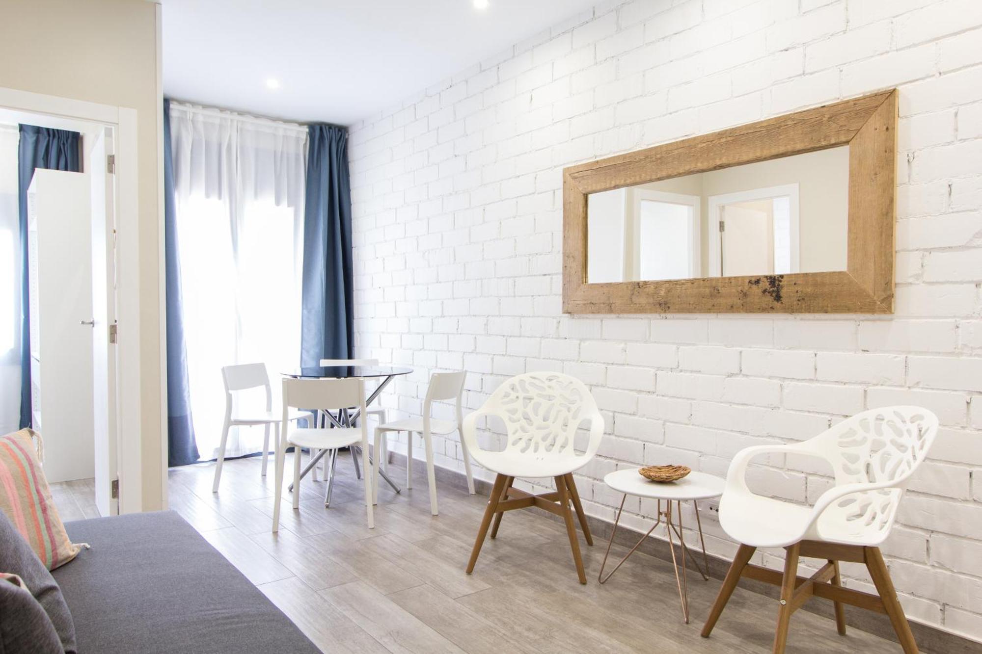 Novus Homes Barcelona Santa Eulalia L'Hospitalet de Llobregat Eksteriør bilde