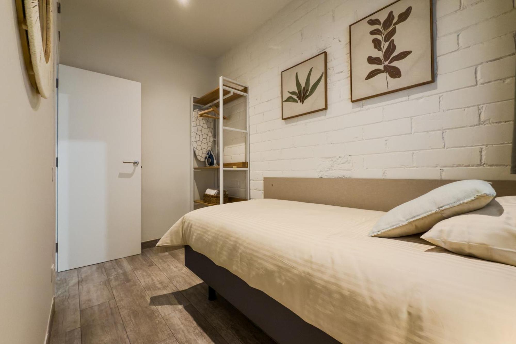 Novus Homes Barcelona Santa Eulalia L'Hospitalet de Llobregat Eksteriør bilde