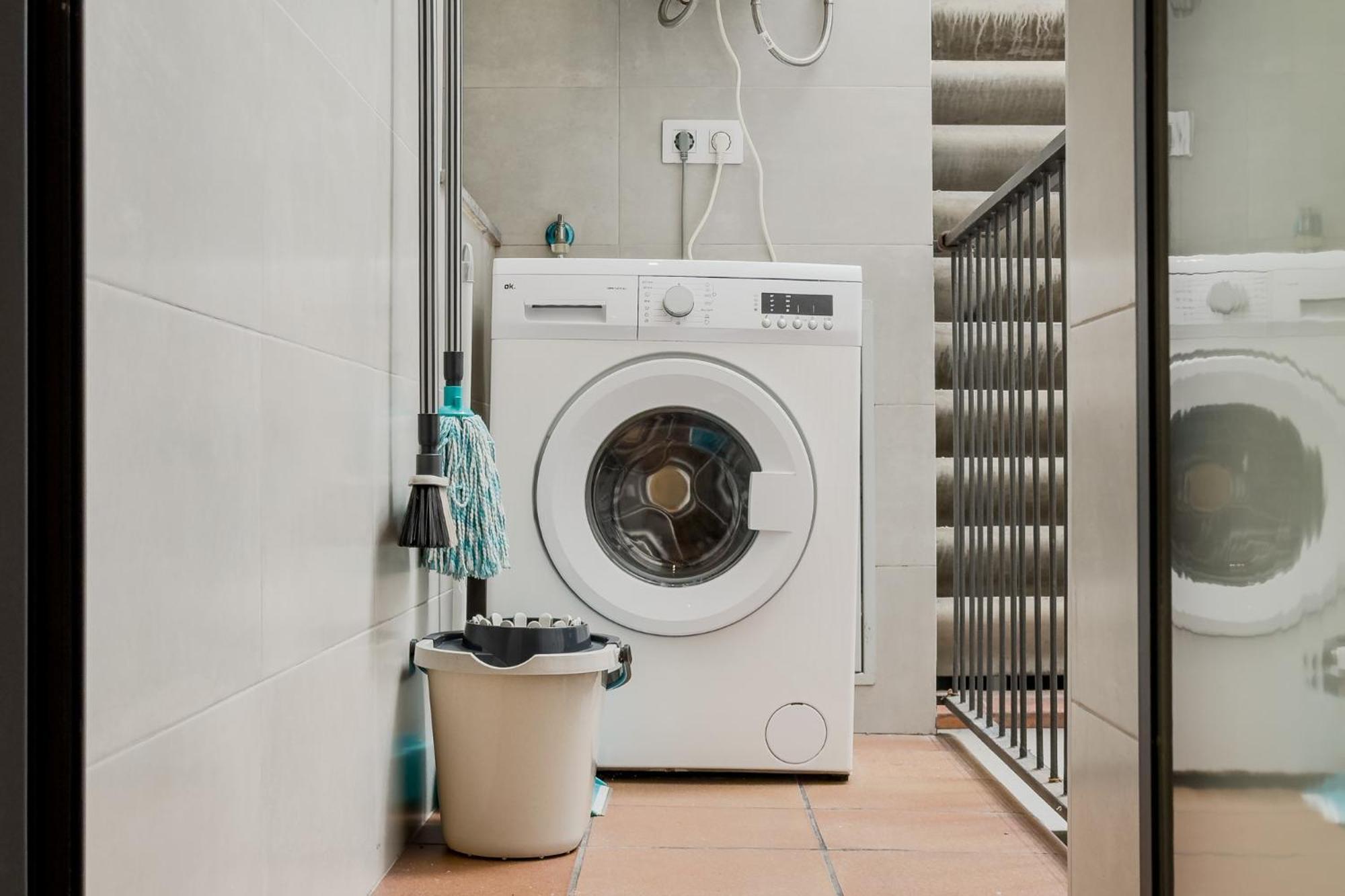 Novus Homes Barcelona Santa Eulalia L'Hospitalet de Llobregat Eksteriør bilde